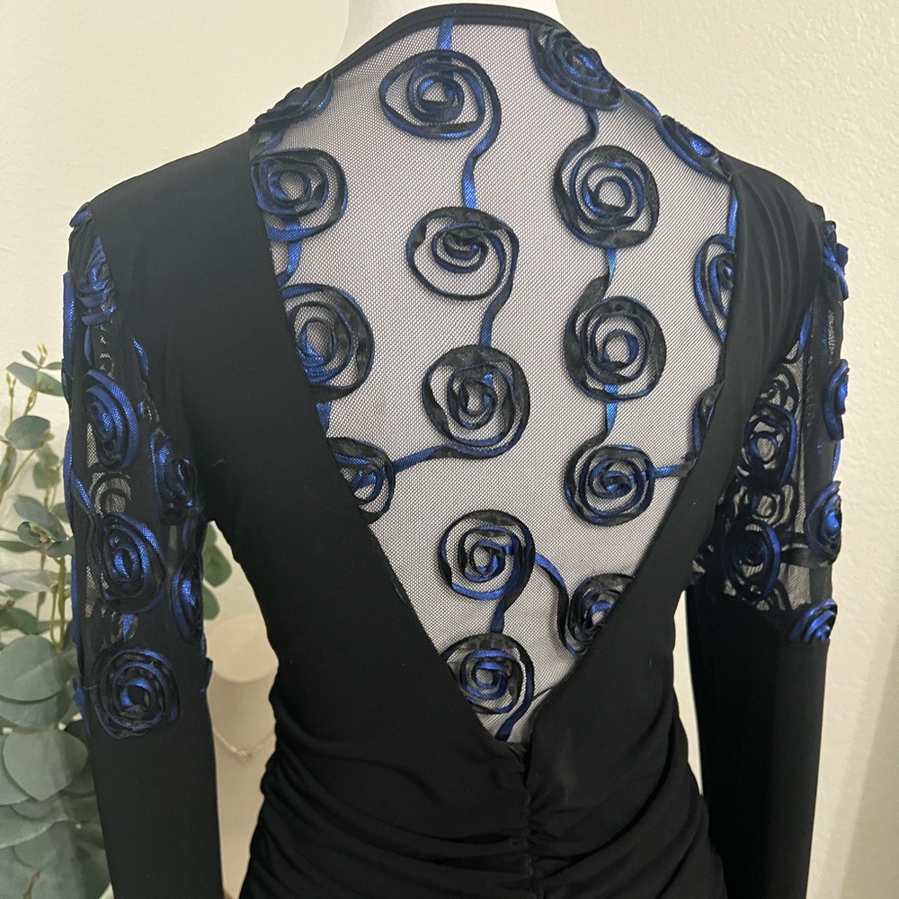 Complete Outfit, Blouse and Skirt - S/M - Picture 13 of 15